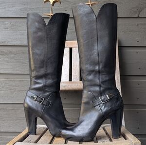 Soft Black Leather Knee High Boots Size 8M 4" Heel Buckle Detail